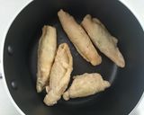 冷凍鶏かわぎょうざのごま油焼き作り方2写真