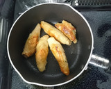 冷凍鶏かわぎょうざのごま油焼き作り方5写真