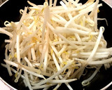 もやしと豆腐とキムチの卵とじ作り方3写真