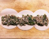 パクチーとフェンネルの薔薇餃子(鶏肉)作り方3写真