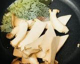 楽々☆チンゲン菜とキノコのクリームスープ作り方1写真