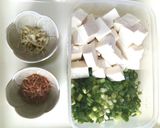 豆腐と干しえびと葱の胡麻油炒め作り方1写真