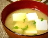 シンプルにお豆腐少し味噌きかせて味噌汁作り方10写真