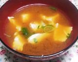 シンプルにお豆腐少し味噌きかせて味噌汁作り方11写真