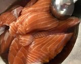 味付けサーモン☆ごま油めんつゆ漬け作り方1写真
