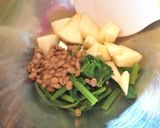納豆とリンゴのほうれん草ご飯作り方2写真