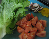 ５分でおいしい♪トマトと干し海老のスープ作り方2写真