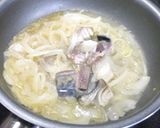 簡単！炙りしめ鯖と新玉葱の黒酢炒め作り方5写真