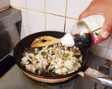 マルコメ　大豆のお肉と高菜のチャーハン作り方3写真