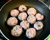 お弁当にも☆しそときのこのハンバーグ作り方4写真