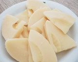 めんつゆで簡単♪鶏皮でタケノコの炒め煮作り方1写真