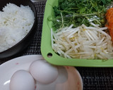 節約！もやしと豆苗の味噌バター和風炒飯作り方1写真
