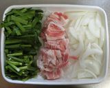 ご飯がっつり☆豚バラとニラの中華炒め作り方1写真