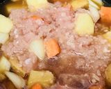 鶏ひき肉でつくる●鶏そぼろの肉じゃが作り方2写真
