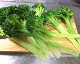 茎ごと！ブロッコリーの肉巻き作り方1写真