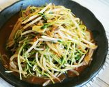 豆苗ともやしのアンチョビコチュジャン炒め作り方2写真