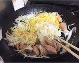 子供が喜ぶ♪大根とソーセージのカレー炒め作り方4写真