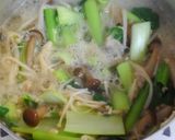 朝食にも小松菜としめじ えのきのお味噌汁作り方4写真