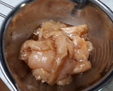 新じゃがと鶏むね肉のバターしょうゆ炒め作り方1写真