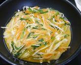 糖質オフ！野菜たっぷり☆ニラチヂミ風作り方3写真