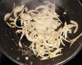 モッチリ焼きそば♪半熟卵焼きをのせて♡作り方4写真