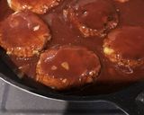 簡単☆美味☆デミグラス風煮込みハンバーグ作り方5写真
