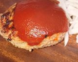 中からトロッと簡単！チーズinハンバーグ作り方5写真
