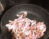 しめじとベーコンのトマトパスタ作り方2写真