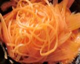 人参とかまぼこのワサビ醤油入りオイル漬け作り方2写真