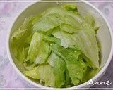 ☆レタスたっぷり豆乳スープ☆作り方1写真