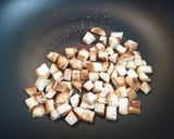 食パンの耳で手作りクルトン☆作り方2写真