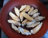 【おつまみ】鶏スペアリブ炒め・コンソメ味作り方4写真