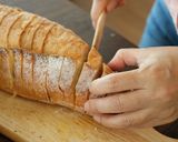 ピクニックに　丸ごとバゲットサンド作り方3写真