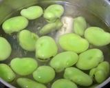 海老とそら豆の黄身酢ムース添え作り方1写真