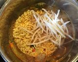 辛ラーメンwithあさりの酒蒸し作り方2写真