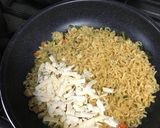 チーズが絡む汁なし辛ラーメン作り方4写真