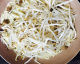 もやしときのこバター醤油炒めた作り方3写真