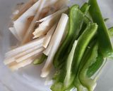 シャキシャキ野菜炒めのせ辛ラーメン作り方2写真