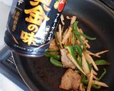 シャキシャキ野菜炒めのせ辛ラーメン作り方4写真
