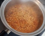 シャキシャキ野菜炒めのせ辛ラーメン作り方5写真