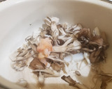 きくらげとしらたきの満腹海鮮スープ作り方3写真