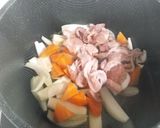 野菜ジュースで時短＊洋風肉じゃが作り方3写真