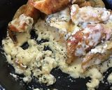 市販餃子アレンジ チーズソースかけ作り方8写真