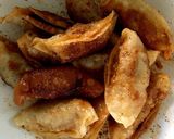 市販餃子アレンジ タコス風味チーズソース作り方3写真