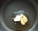 ホタルイカのガーリックバター炒め作り方2写真