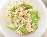 スナップエンドウとカニカマ胡麻マヨサラダ作り方6写真
