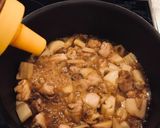 鶏もも肉と蓮根、タケノコの、甘辛炒め煮！作り方5写真