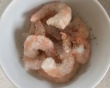 海老とアボカドのトマトクリームリゾット作り方1写真