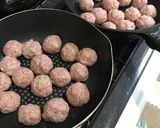 野菜ジュースで大量ミートボール煮込み作り方2写真