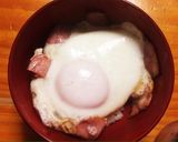 チャチャッと作る^_^ベーコンエッグ丼作り方6写真